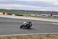 cadwell-no-limits-trackday;cadwell-park;cadwell-park-photographs;cadwell-trackday-photographs;enduro-digital-images;event-digital-images;eventdigitalimages;navarra;no-limits-trackdays;peter-wileman-photography;racing-digital-images;trackday-digital-images;trackday-photos